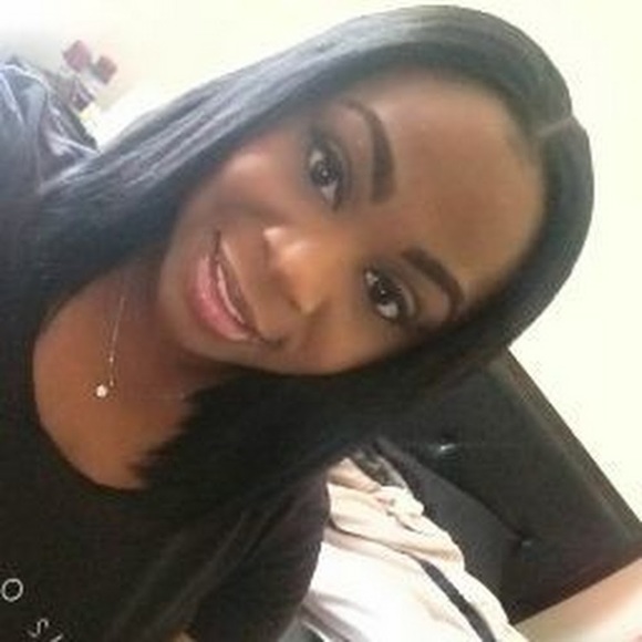 Meet your Posher, Jamesha - Picture 1 of 1